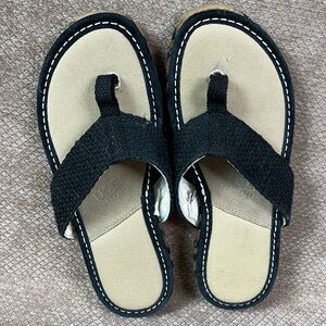 UGG Women's Playa Espadrille Sandals - Size 9 EUC